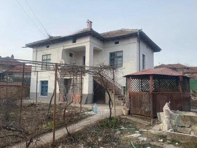 House for Sale in Dolna Lipnitsa, Veliko Tarnovo