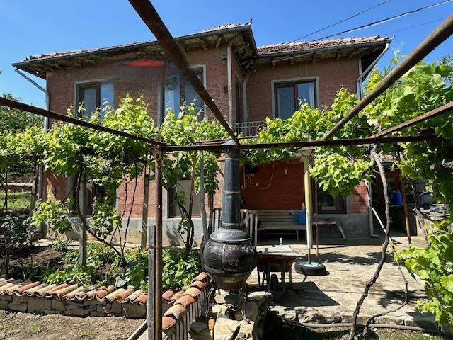 House for Sale in Polski Senovets, Veliko Tarnovo