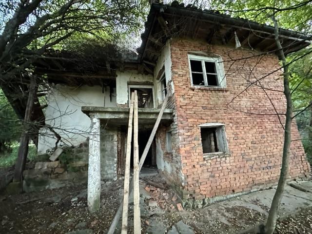 House for Sale in Kamenari, Veliko Tarnovo