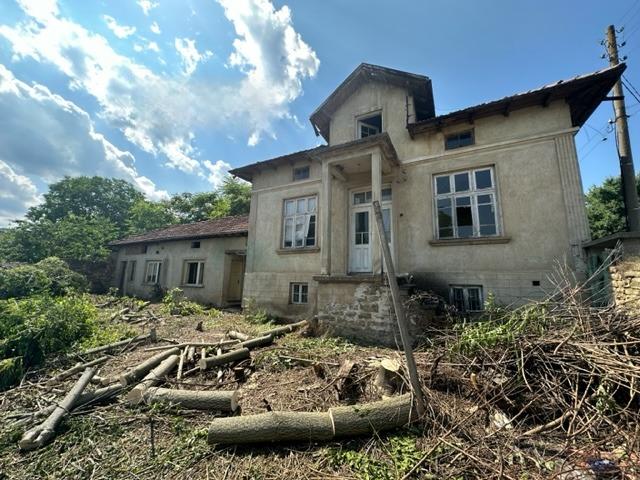 House for Sale in Suhindol, Veliko Tarnovo