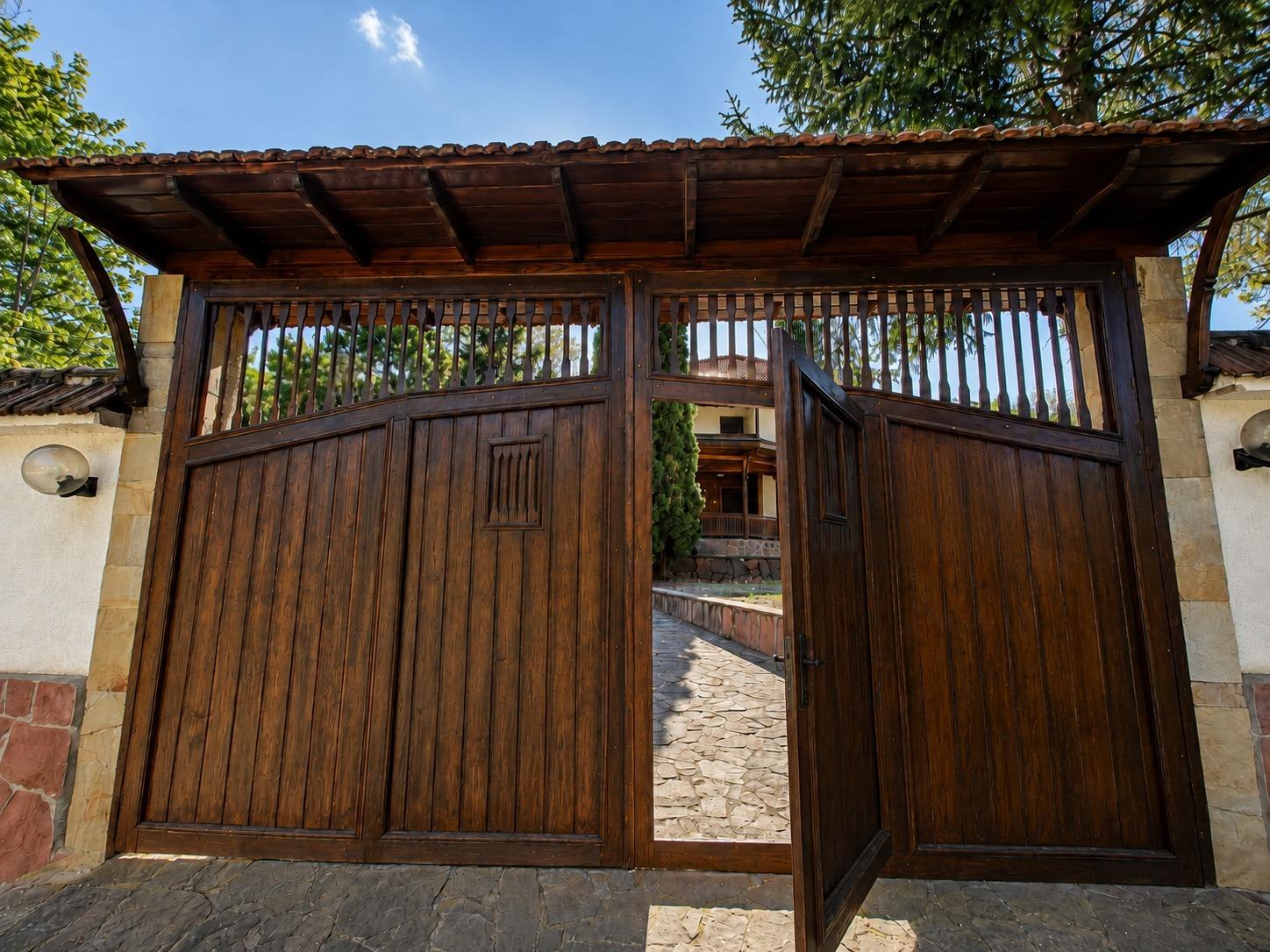 Villa for Sale in Malka Zhelyazna, Lovech