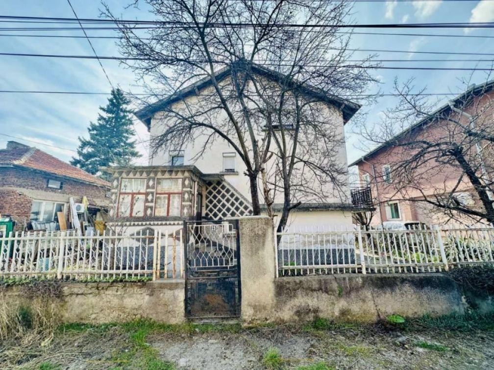 House for Sale in Sofia, Voluyak