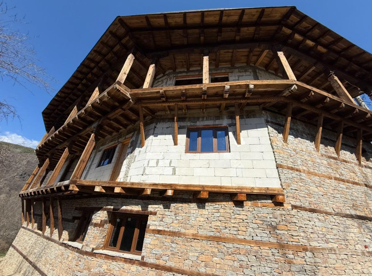 House for Sale in Kovachevitsa, Blagoevgrad