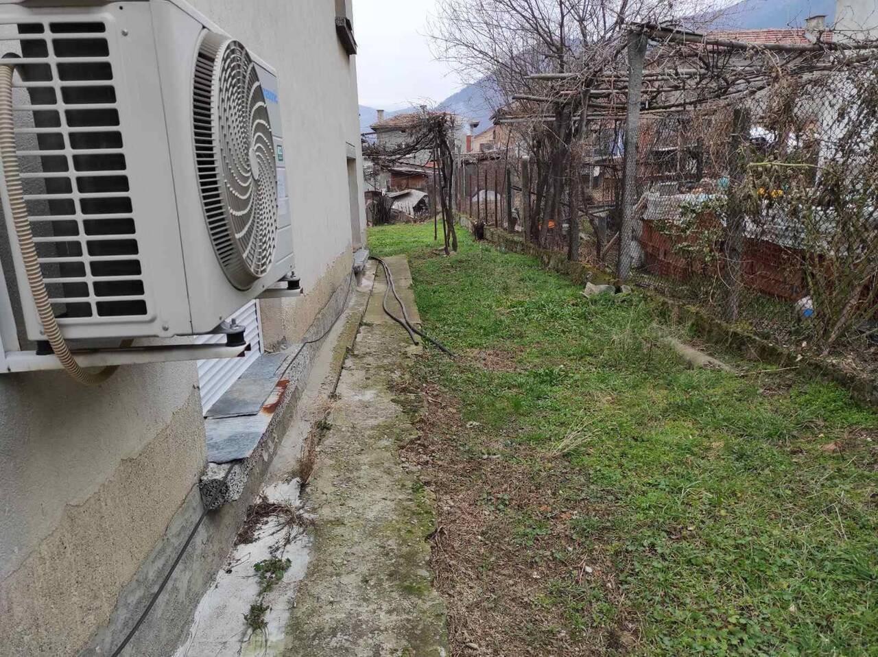 House for Sale in Krupnik, Blagoevgrad