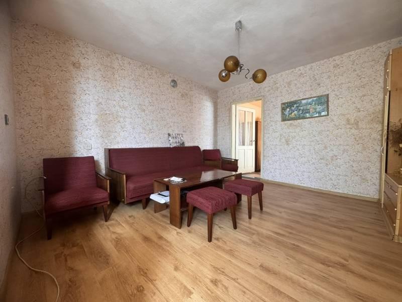 House Floor for Sale in Aydemir, Silistra