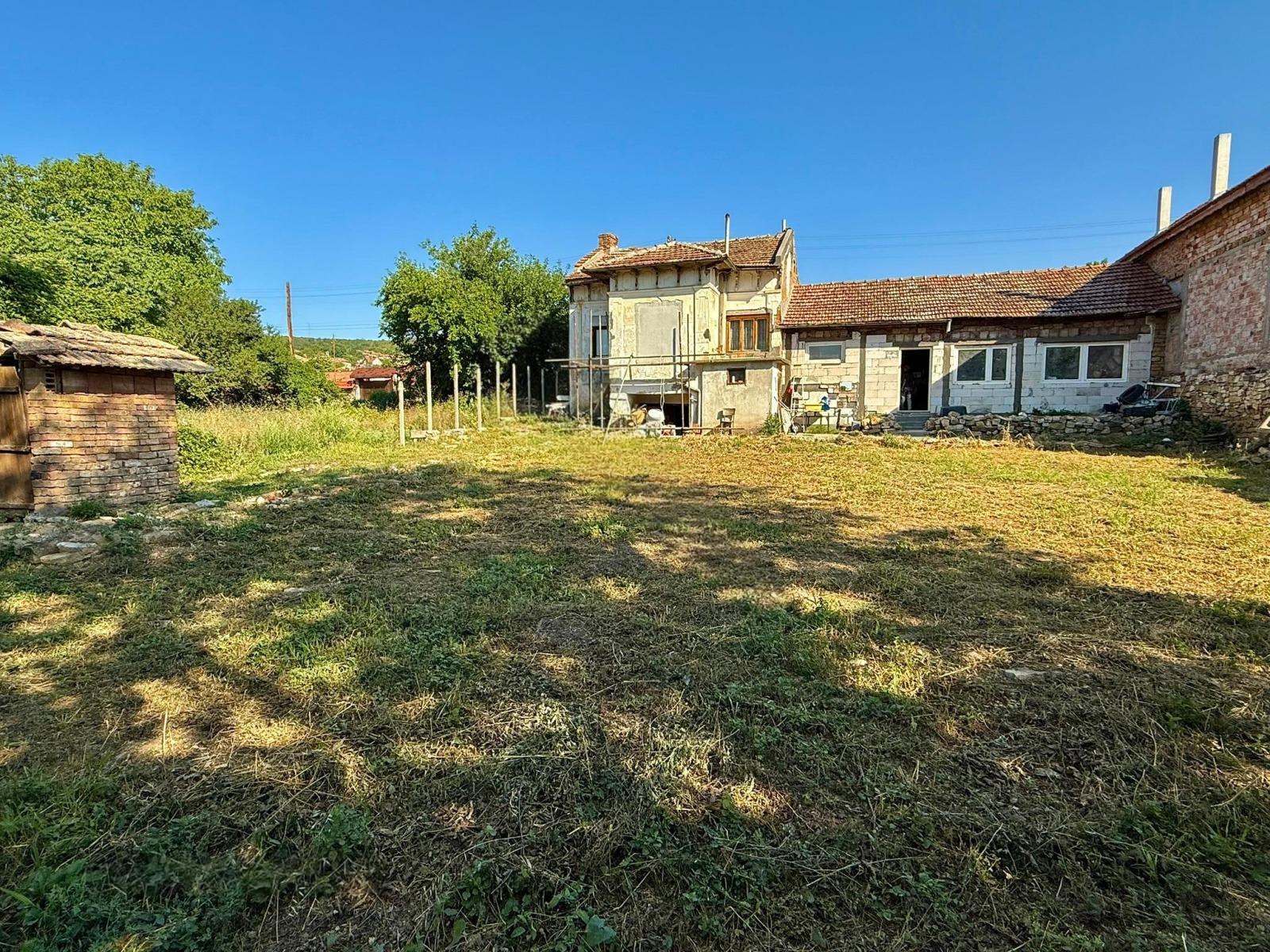 House for Sale in Suhindol, Veliko Tarnovo