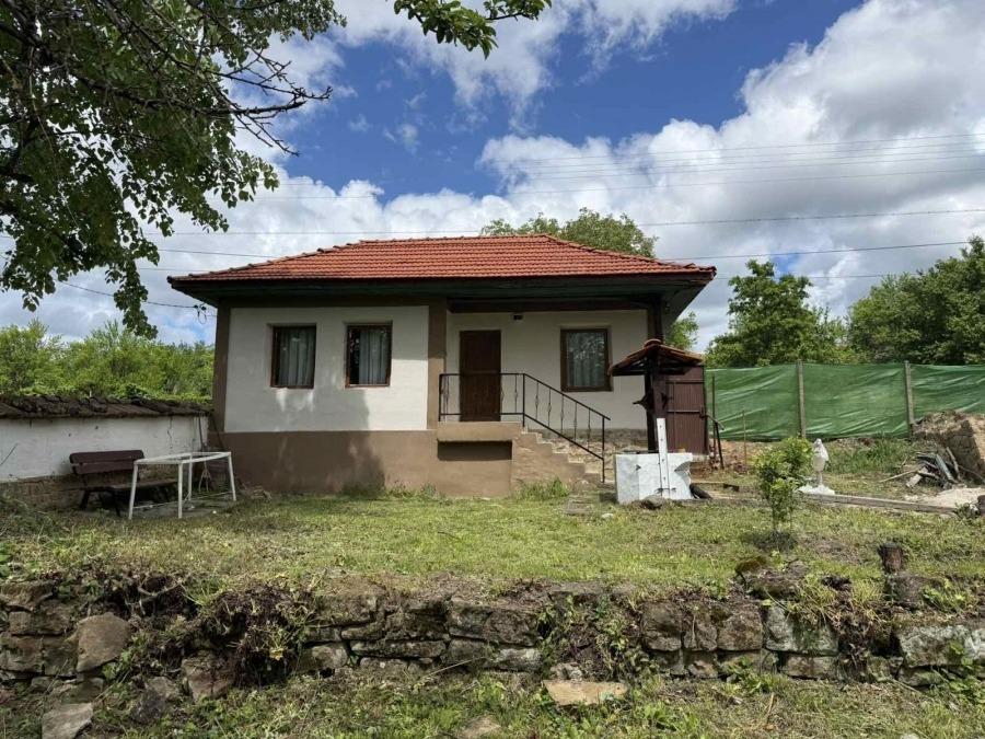 House for Sale in Gardevtsi, Veliko Tarnovo