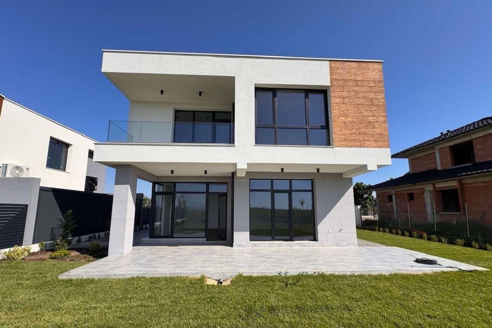House for Sale in Pomorie, Burgas