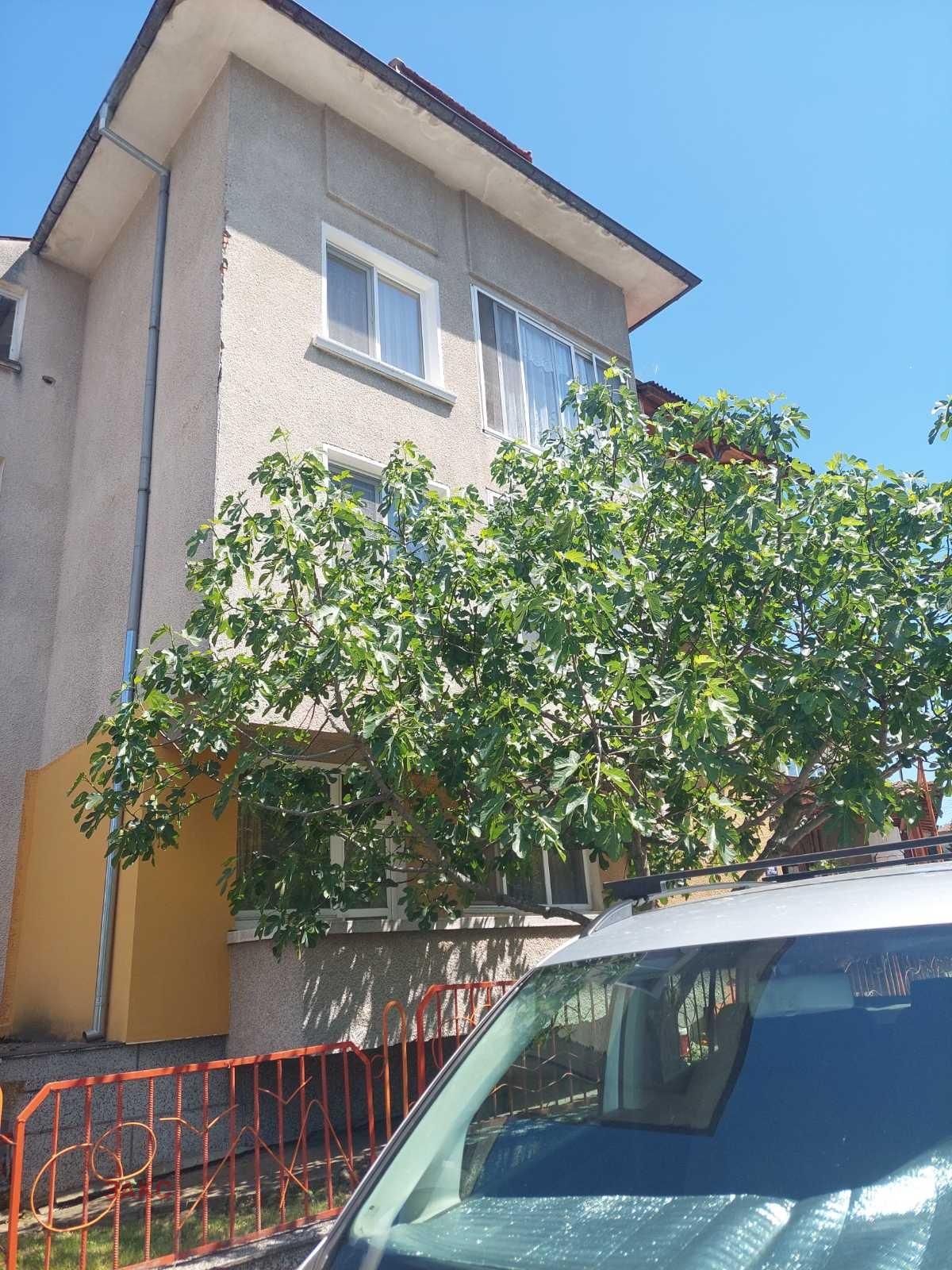 House Floor for Sale in Kardzhali, Veselchane