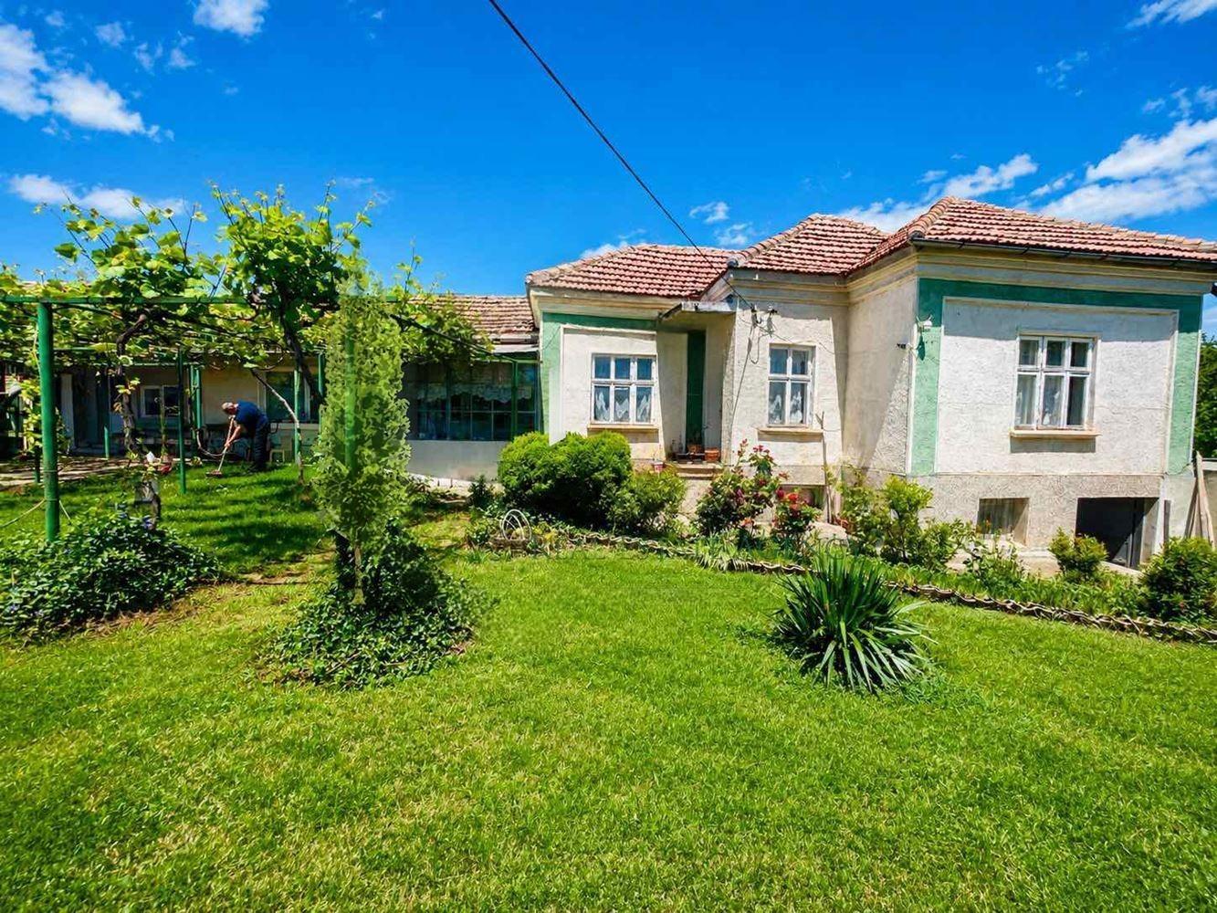 House for Sale in Mirovtsi, Shumen