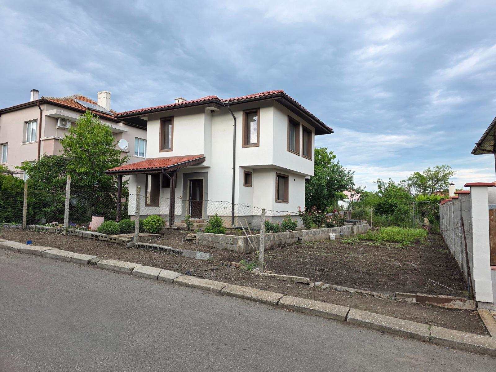 House for Sale in Burgas, Banevo