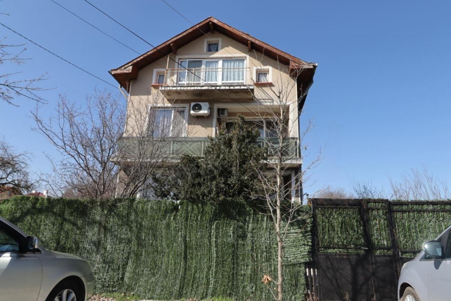 House for Sale in Aldomirovtsi, Sofia Province
