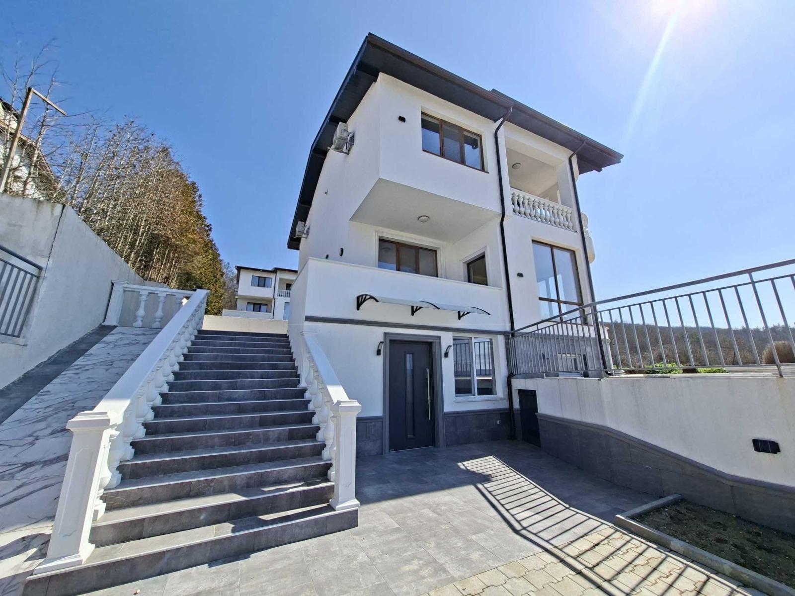 House for Sale in Obrochishte, Dobrich