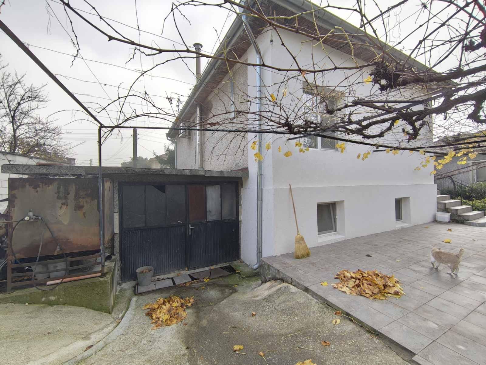 House for Sale in Shumen, Divdyadovo