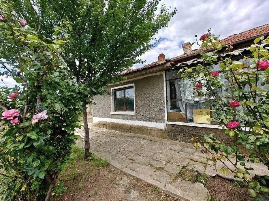 House for Sale in Granit, Stara Zagora