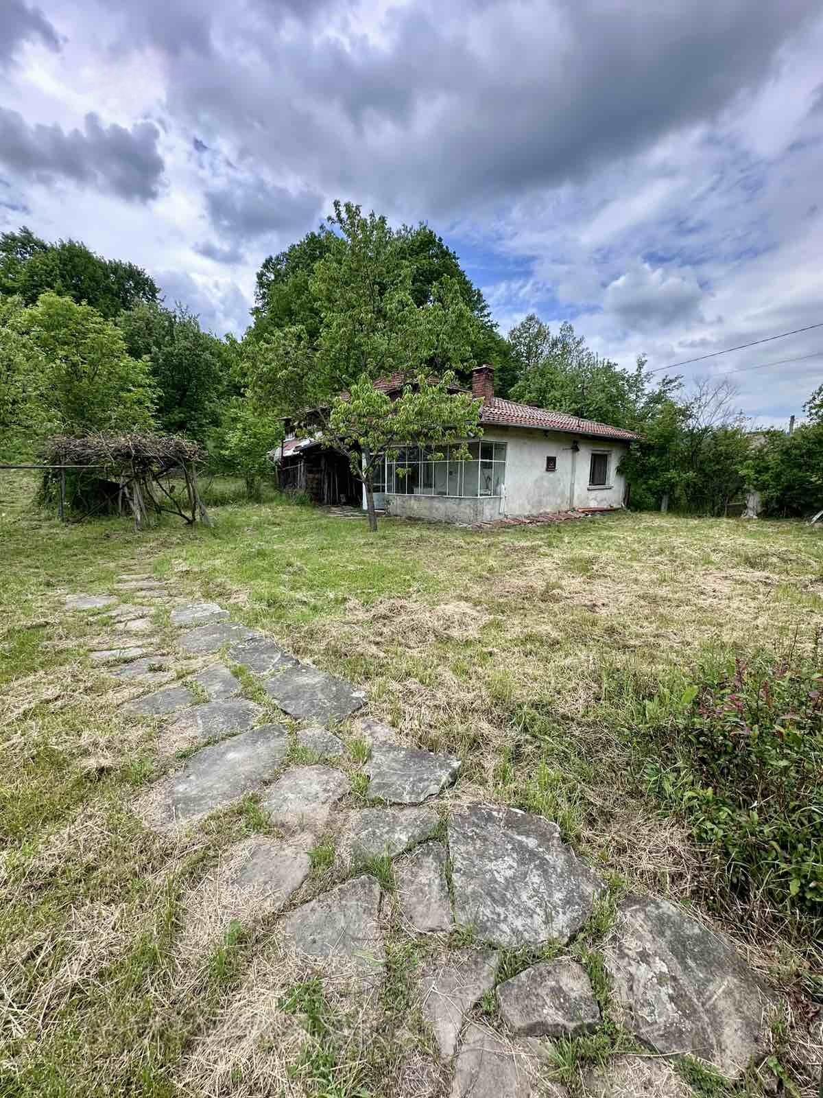 House for Sale in Apriltsi, Lovech