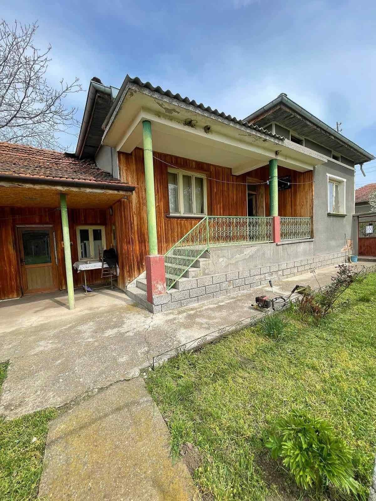 House for Sale in Malchika, Pleven