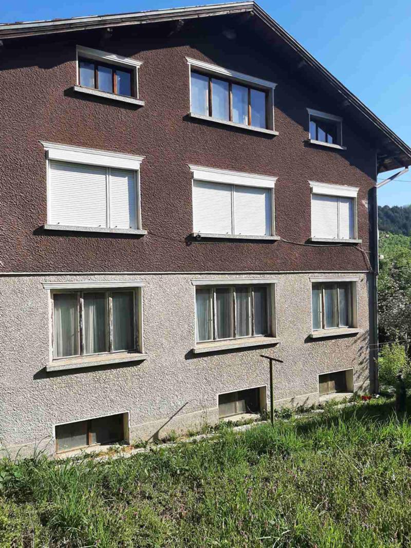 House for Sale in Berkovitsa, Montana