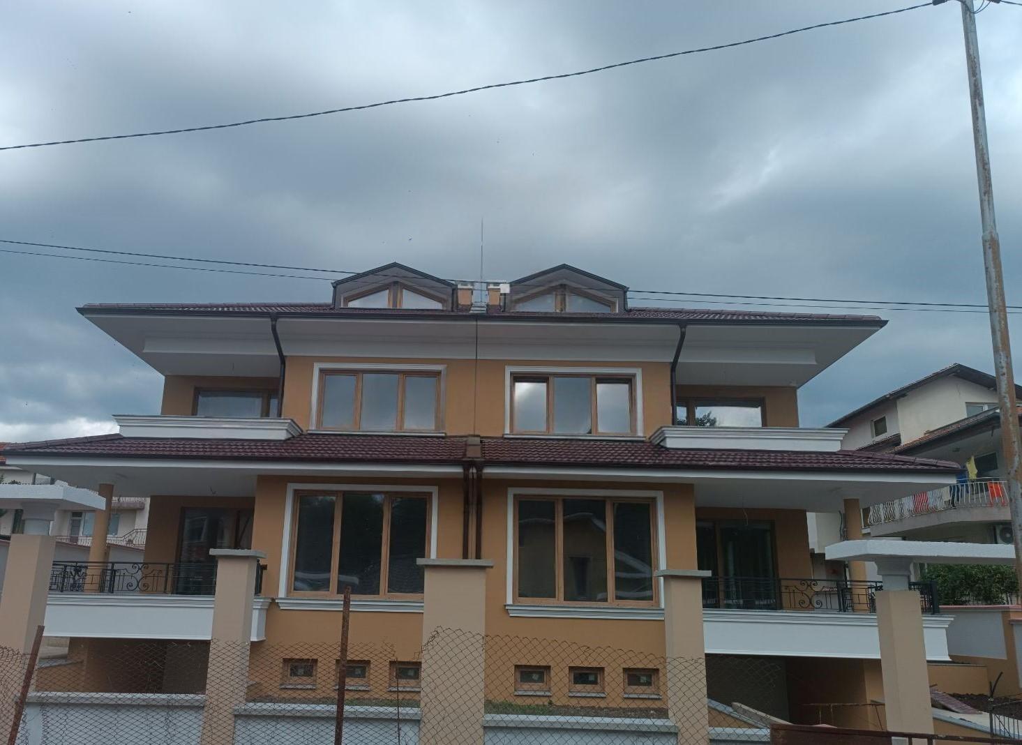 House for Sale in Burgas, Vetren