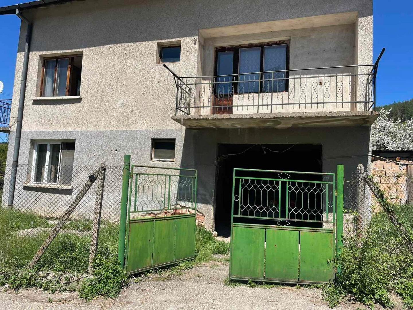 House for Sale in Sofia, Dolni Pasarel