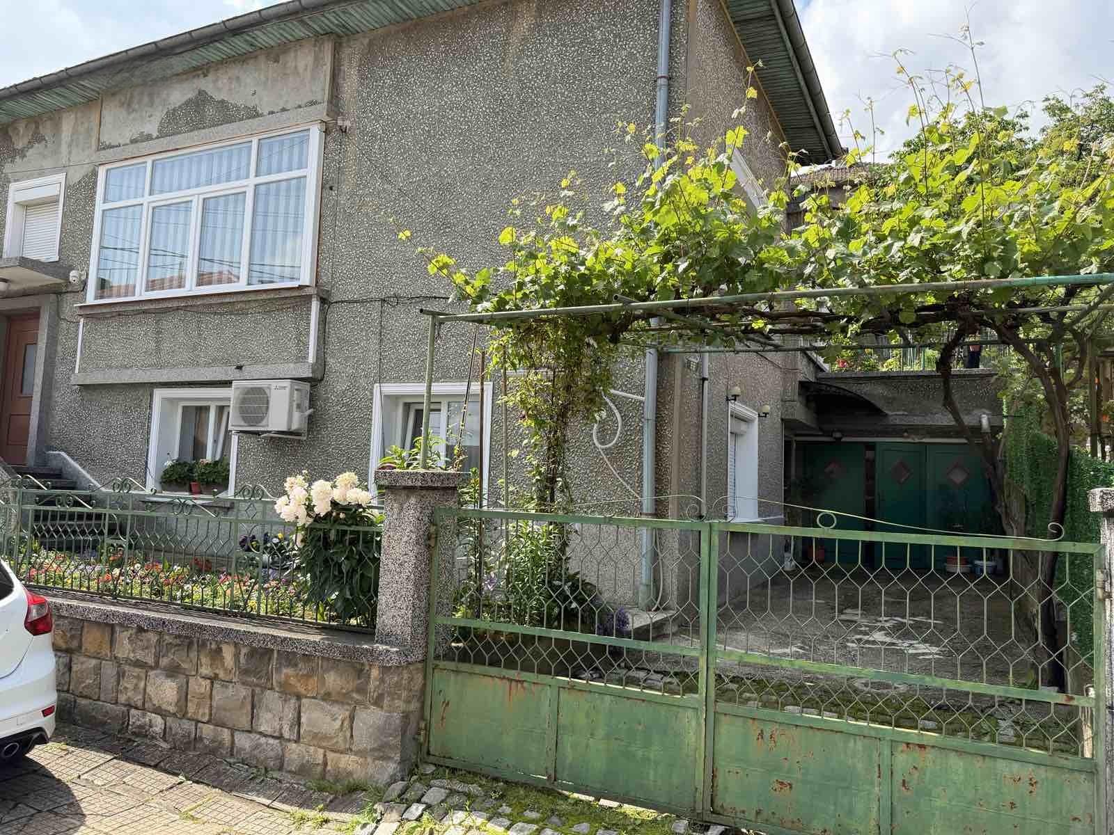 House for Sale in Gabrovo, Center