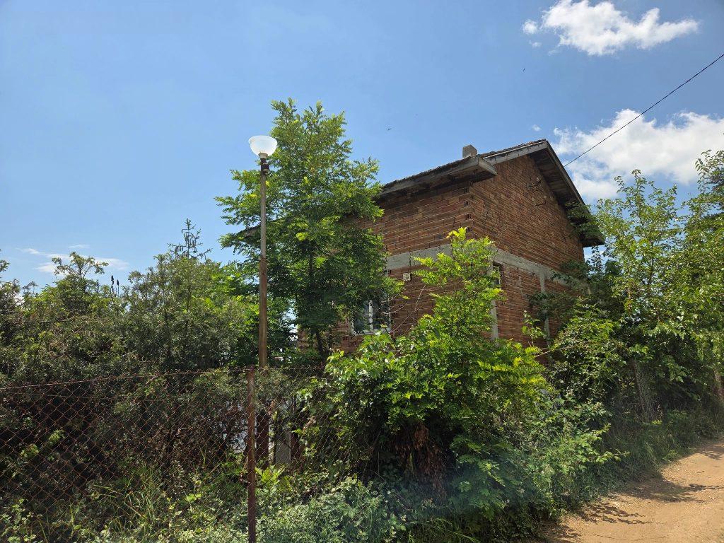 House for Sale in Zlatosel, Plovdiv