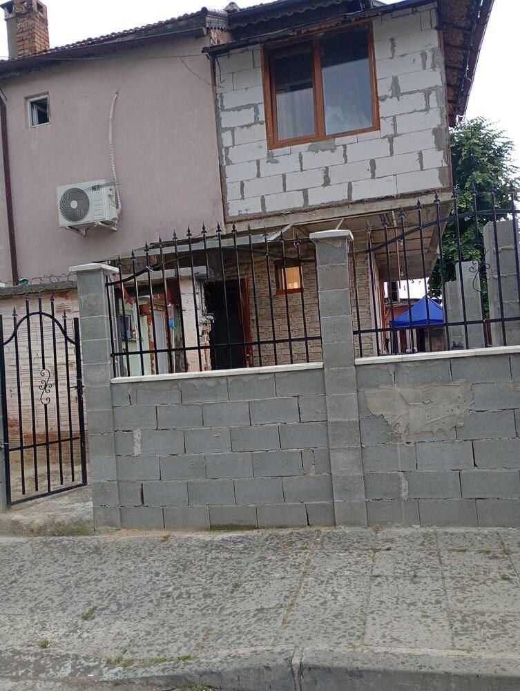 House for Sale in Burgas, Pobeda