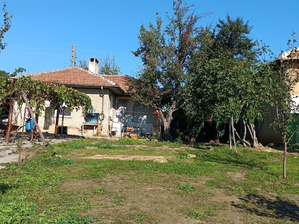 House for Sale in Cherni bryag, Targovishte