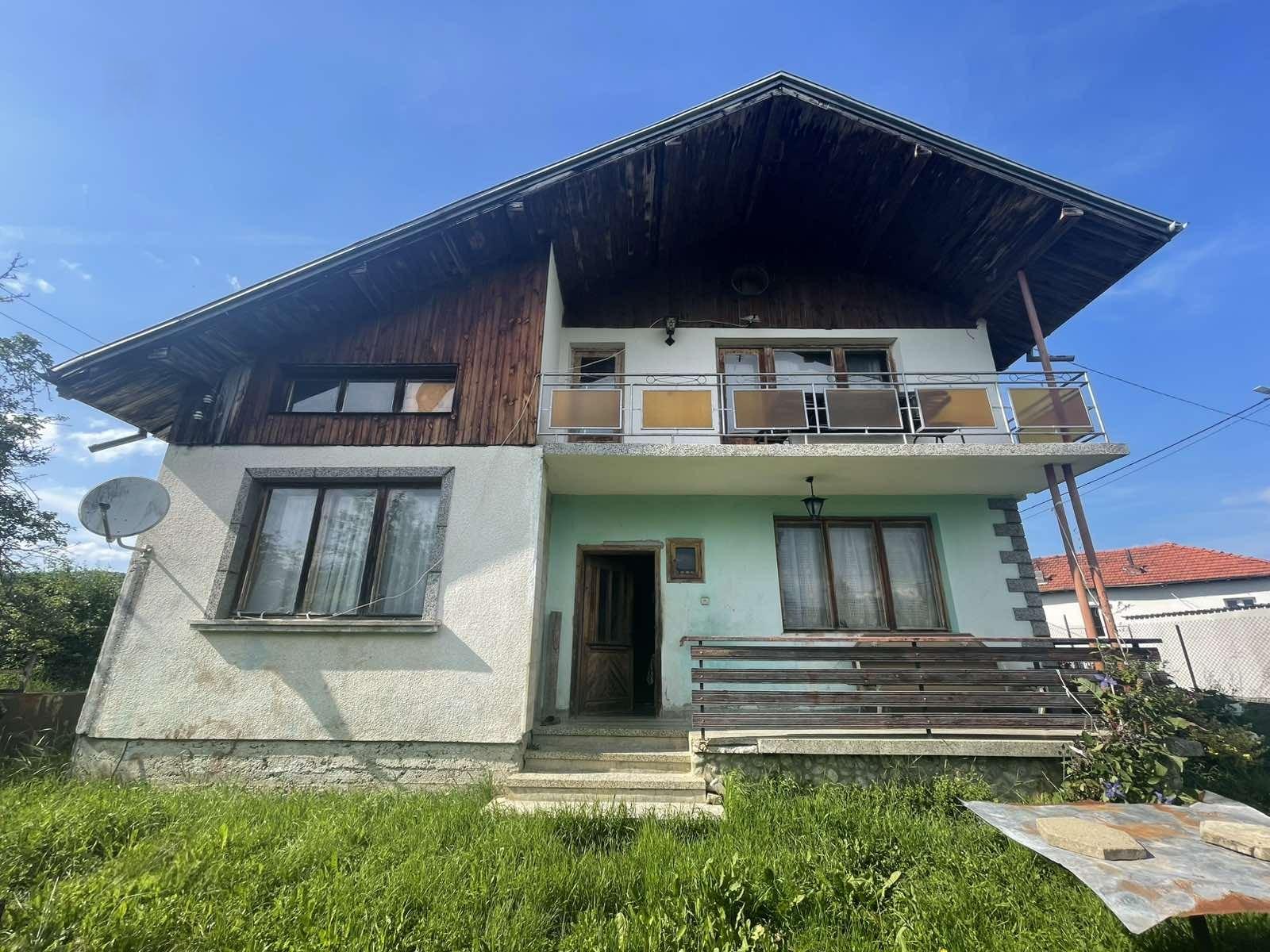 House for Sale in Gumoshtnik, Lovech