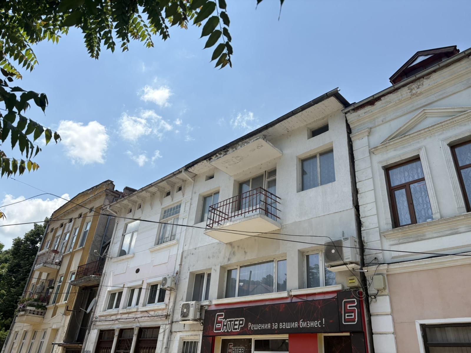 House Floor for Sale in Shumen, Center
