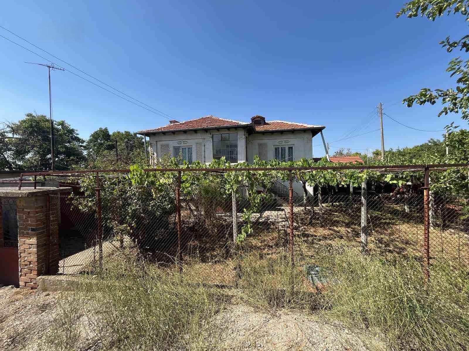 House for Sale in Gelemenovo, Pazardzhik