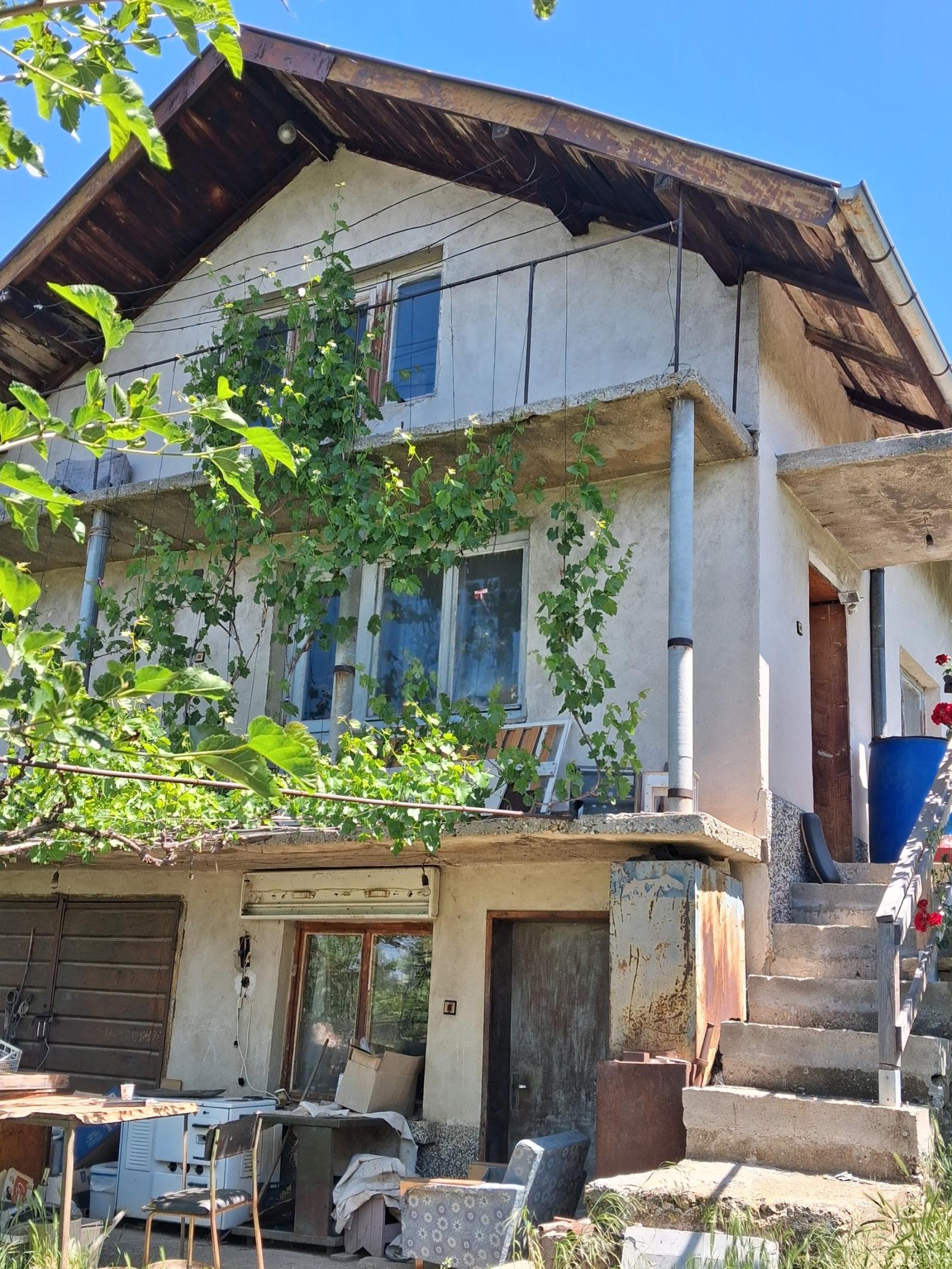 House for Sale in Usoyka, Kyustendil