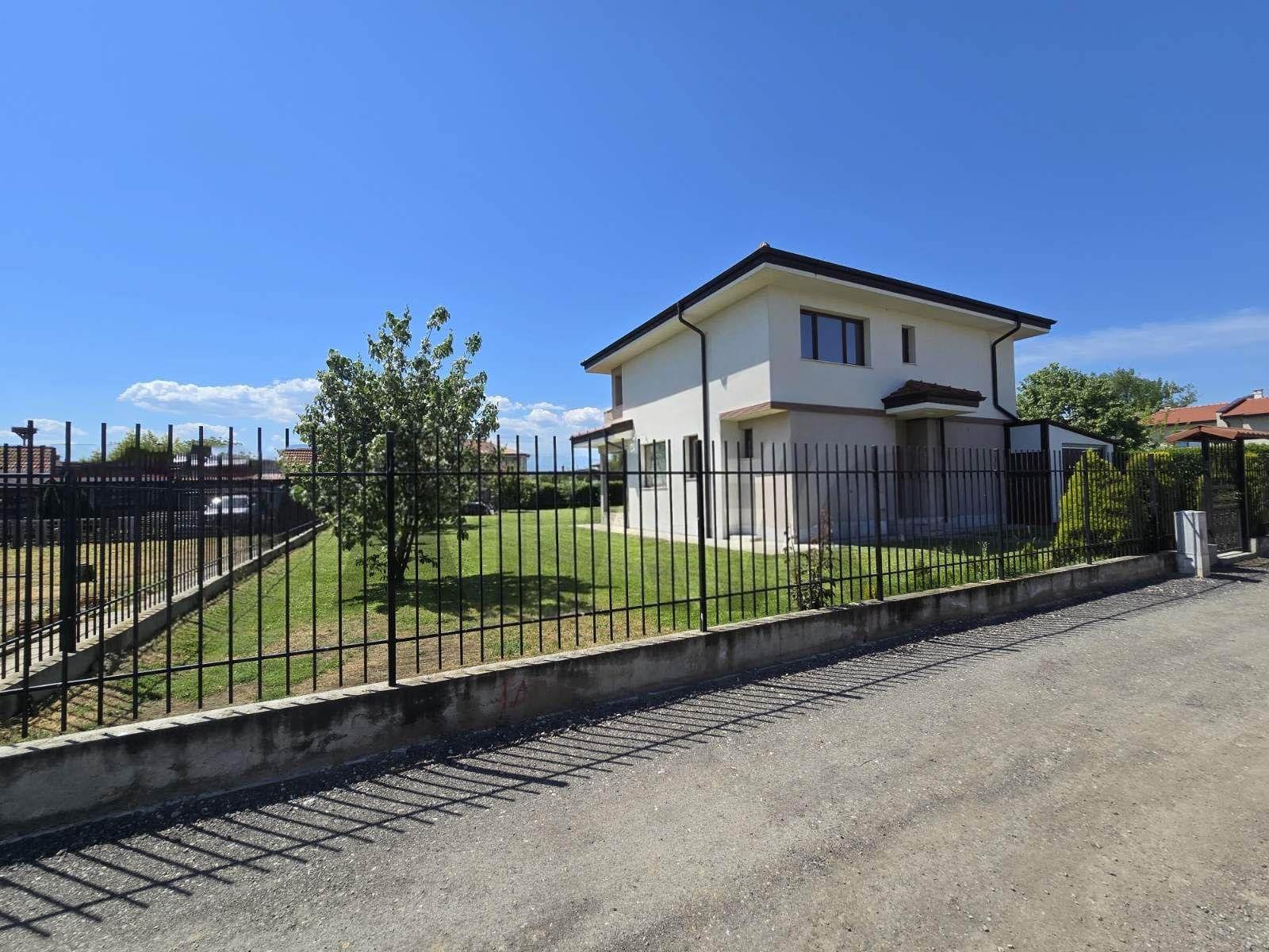House for Sale in Plovdiv, Proslav