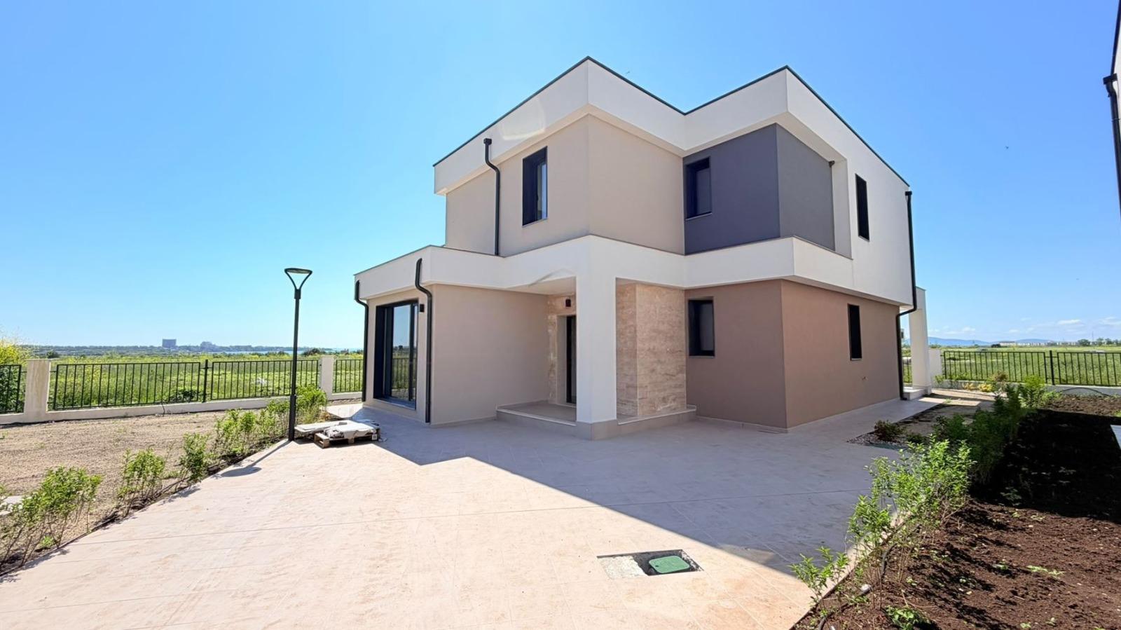 House for Sale in Pomorie, Burgas