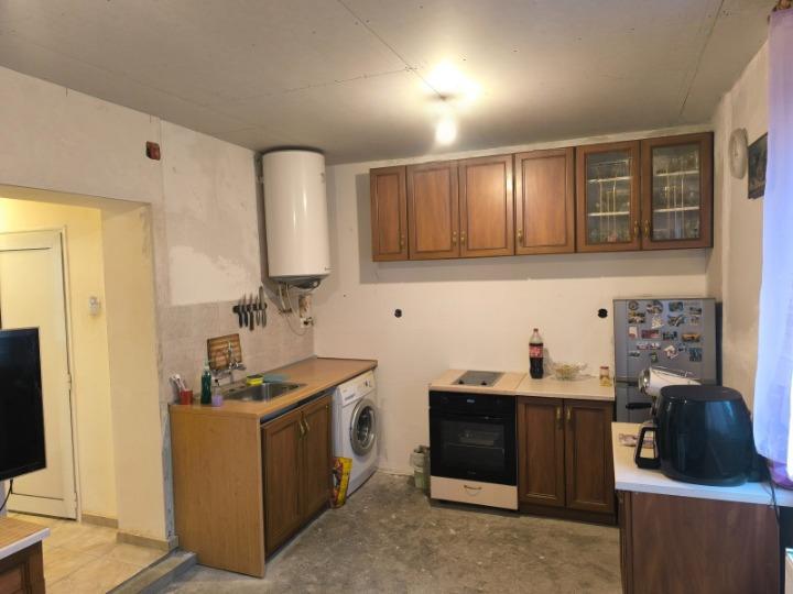 House for Sale in Sofia, Vladaya