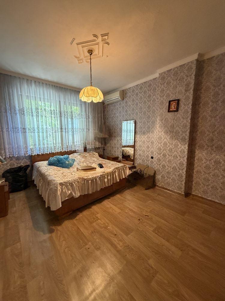 House Floor for Sale in Plovdiv, Gagarin