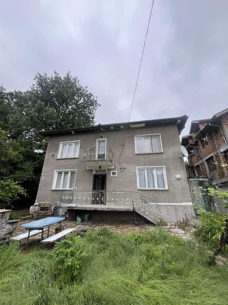 House for Sale in Gurmazovo, Sofia Province