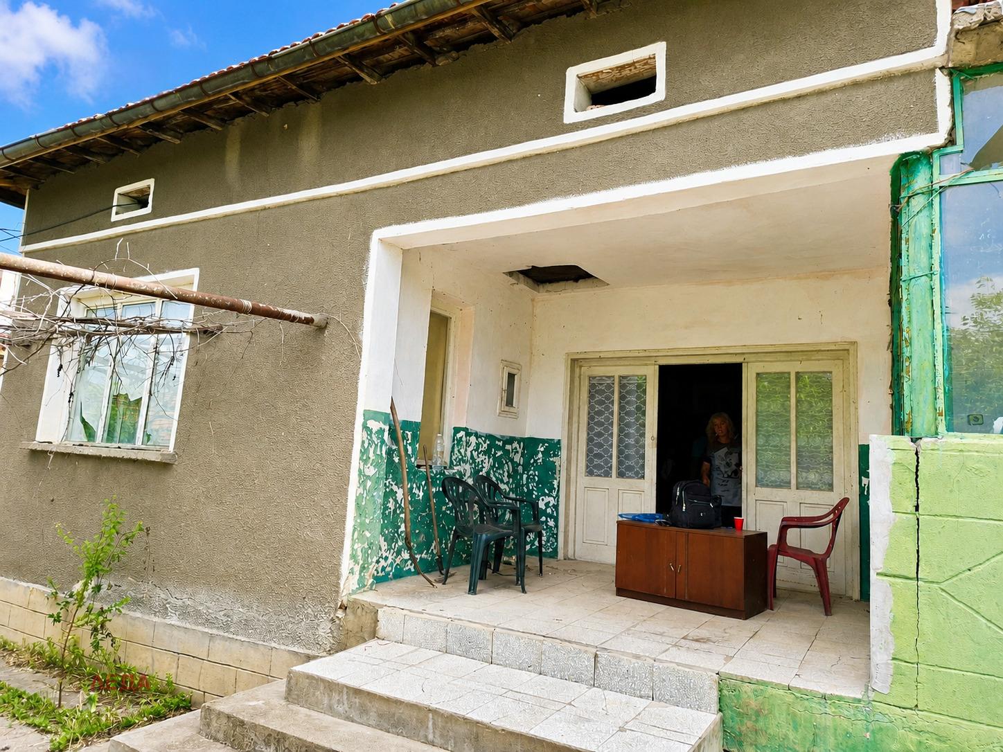 House for Sale in Gradina, Pleven