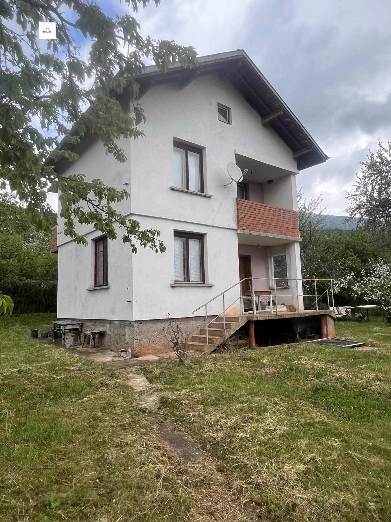 House for Sale in Zelenigrad, Pernik