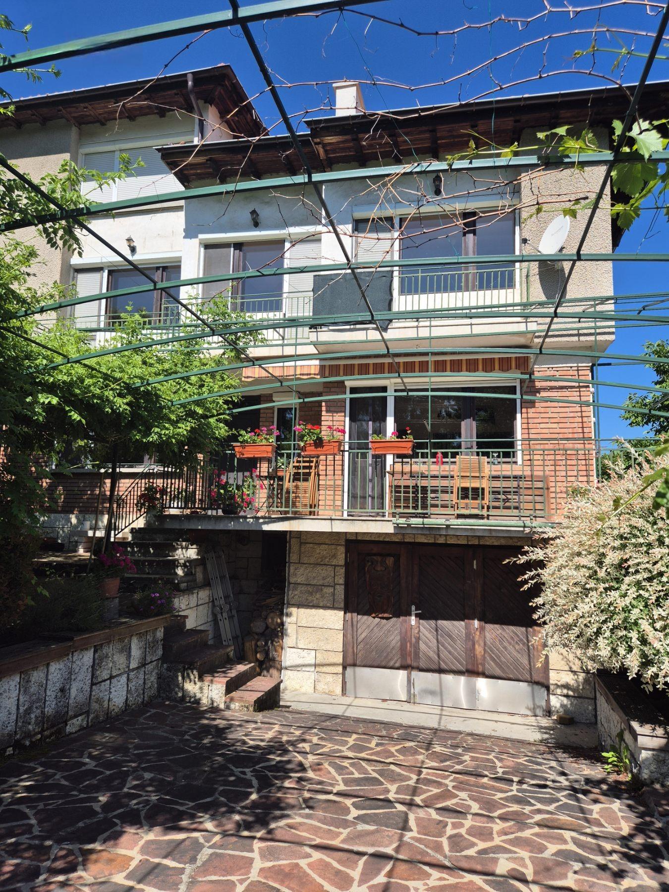 House for Sale in Sofia, Lozen