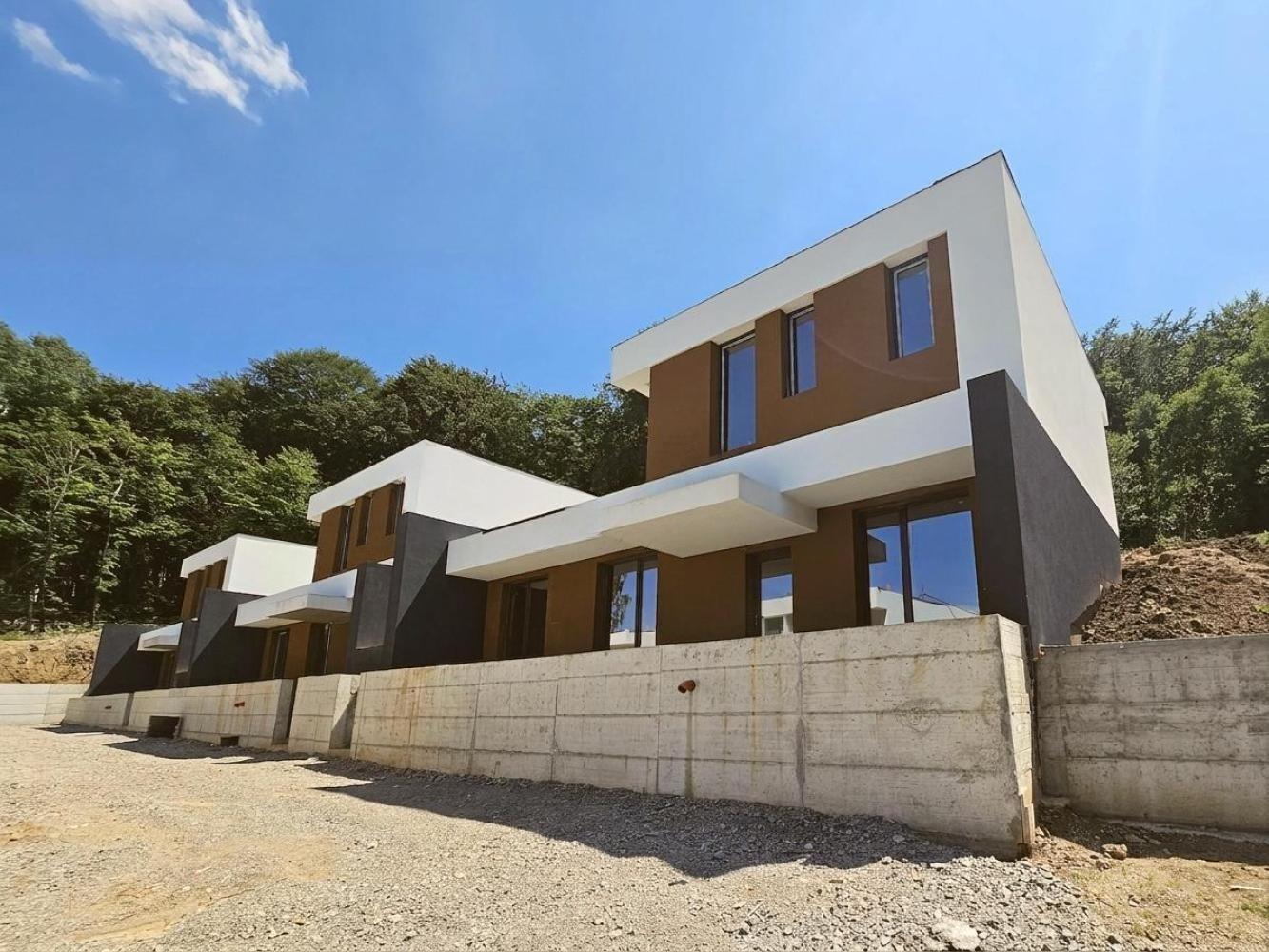 House for Sale in Sofia, Bistritsa