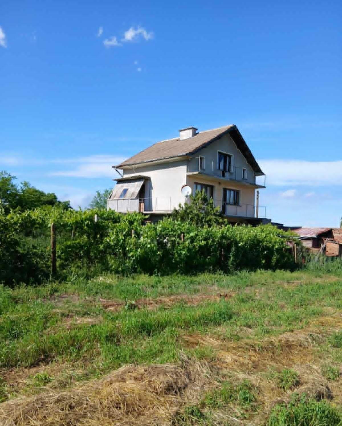 House for Sale in Sredets, Stara Zagora