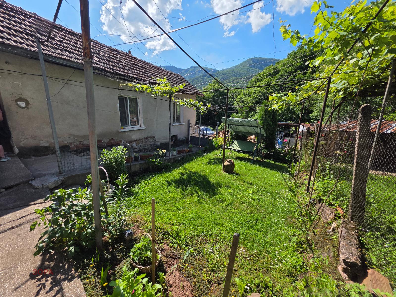 House for Sale in Zgorigrad, Vratsa