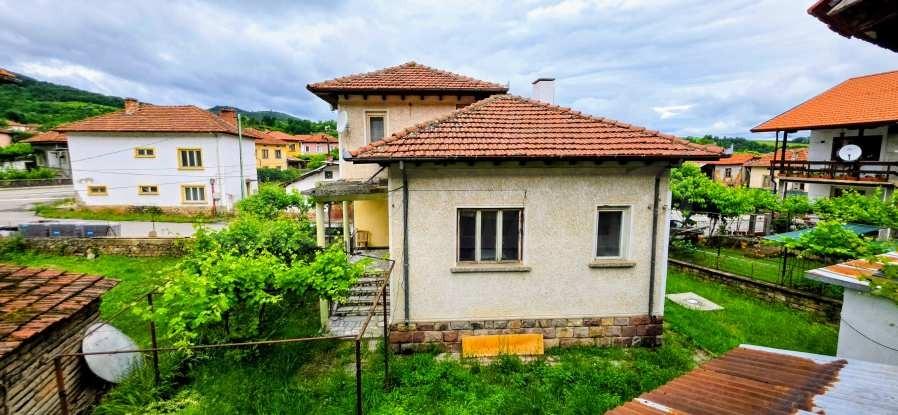 House for Sale in Lesidren, Lovech