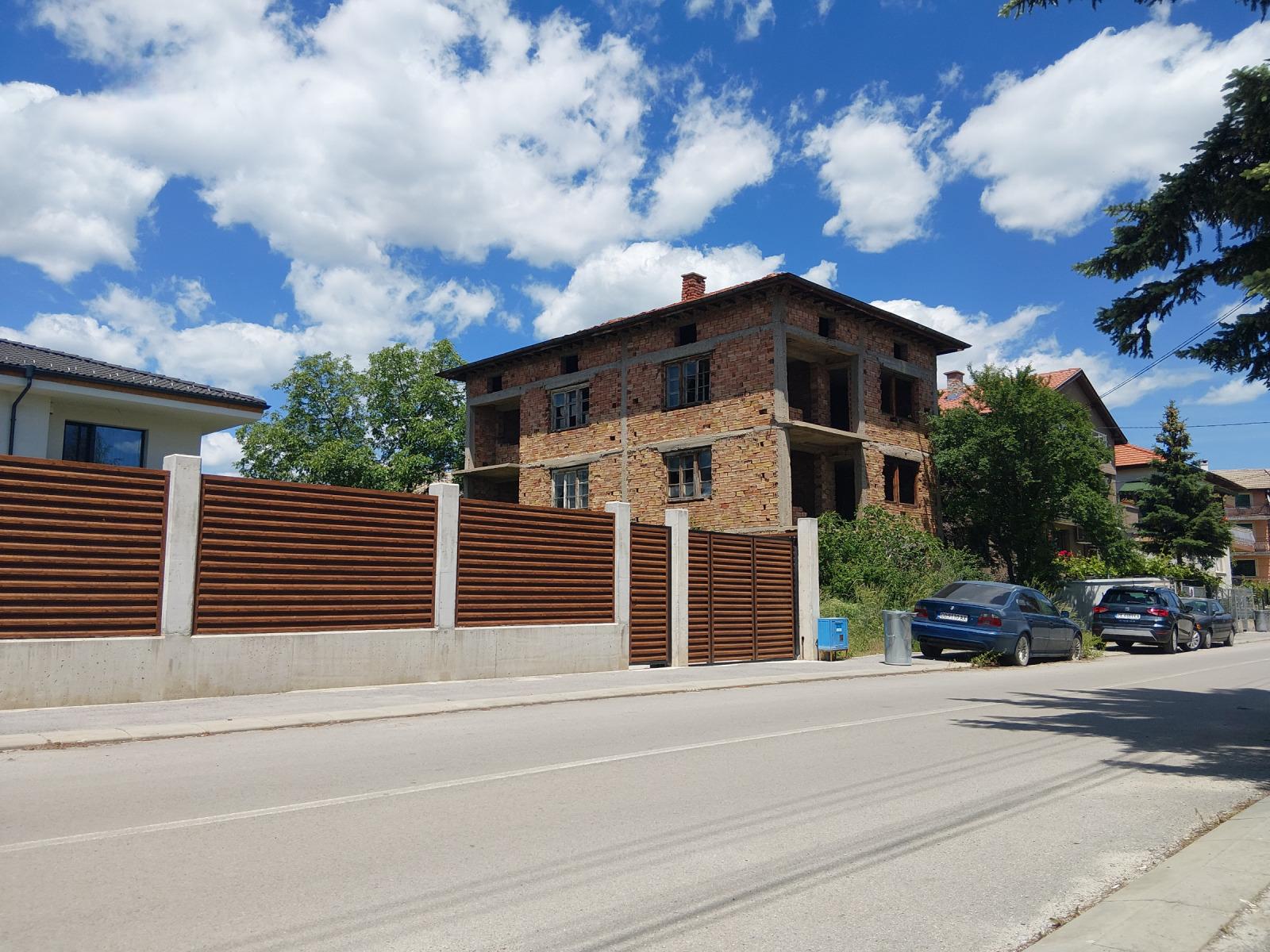 House for Sale in Bozhurishte, Sofia Province