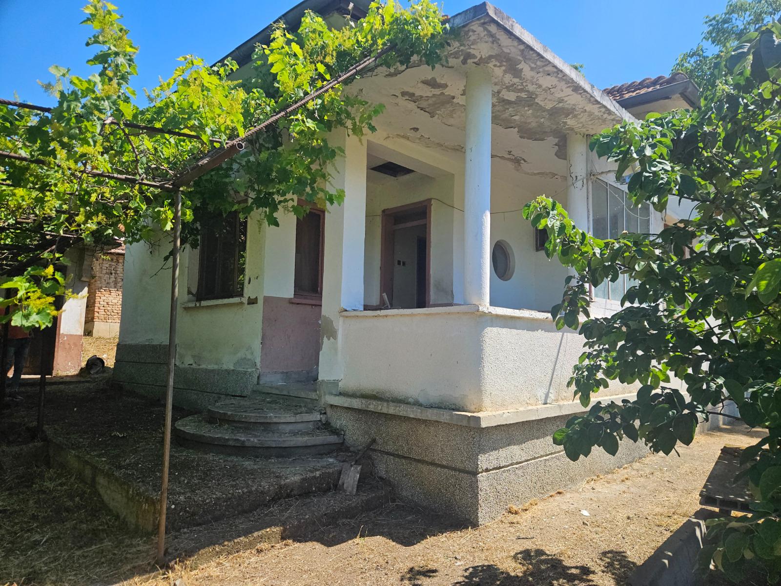 House for Sale in Bozhuritsa, Pleven