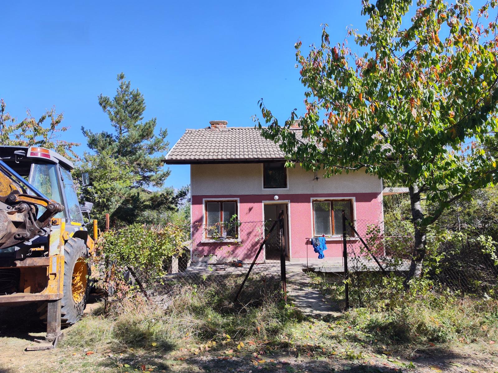 House for Sale in Galabovtsi, Sofia Province