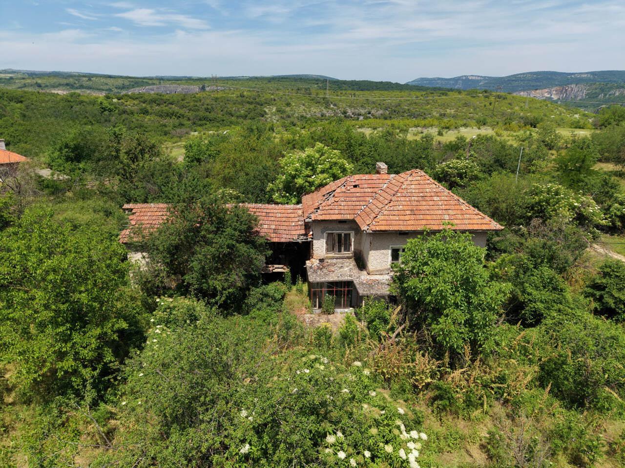 House for Sale in Karlukovo, Lovech