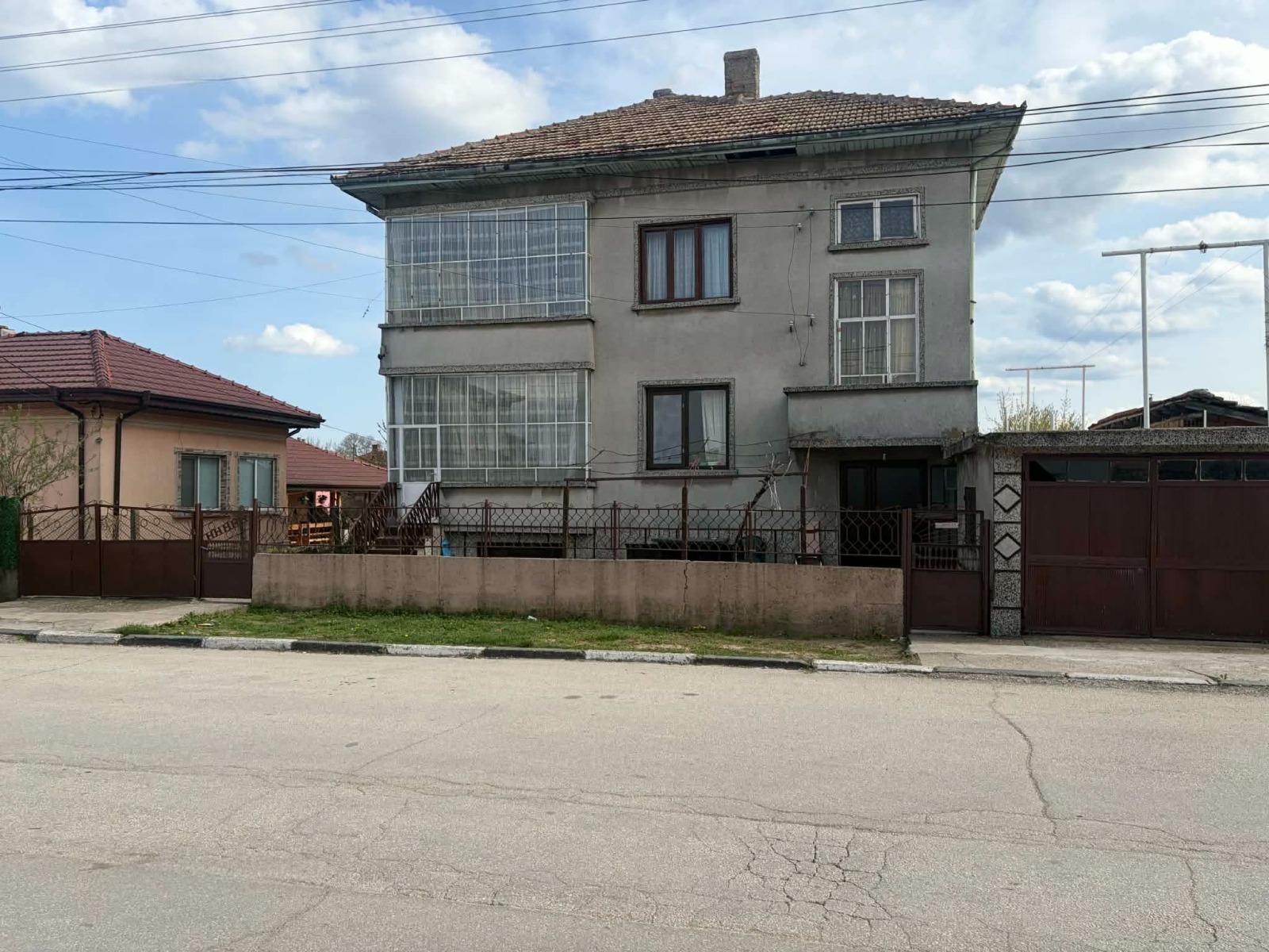 House for Sale in Kalipetrovo, Silistra