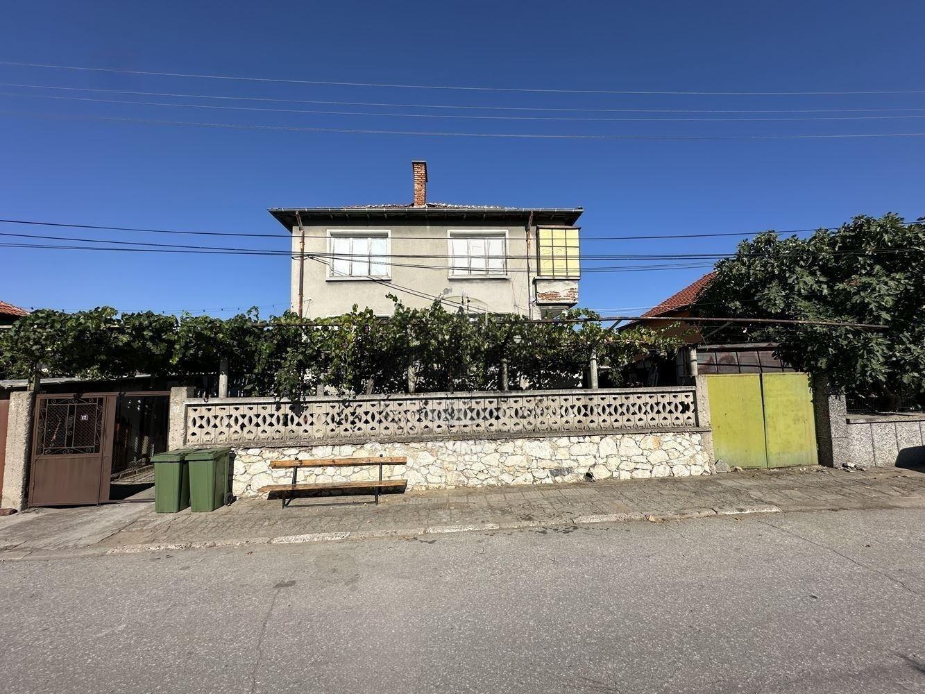 House for Sale in Stamboliyski, Plovdiv